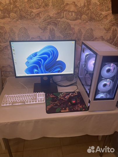 Монитор dell 24