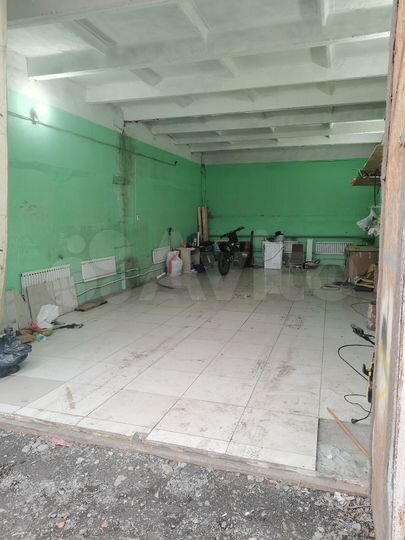 Гараж, > 30 м²