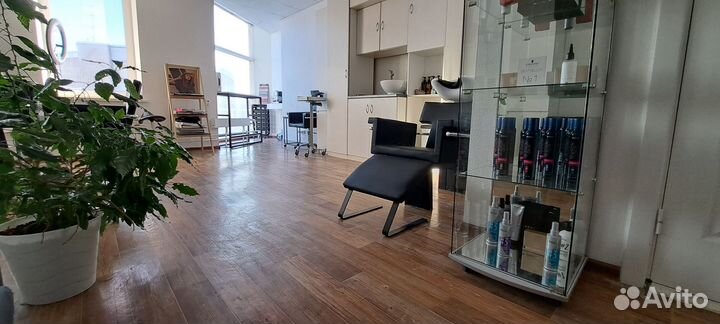 Аренда места парикмахера