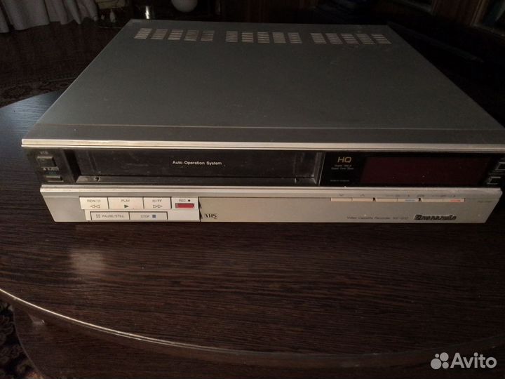 Видеомагнитофон