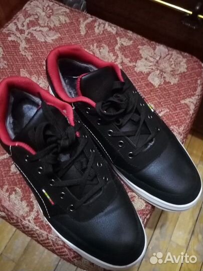 Кроссовки зимние