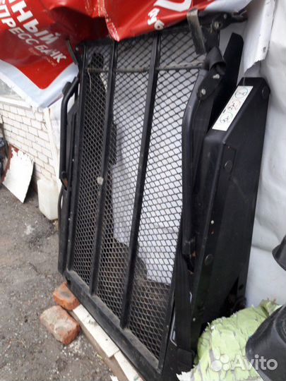 Подьемник на авто для инвалидов колясочников