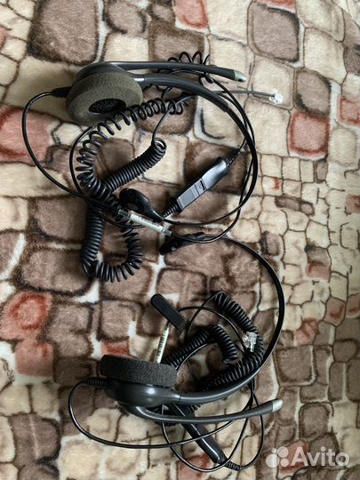 Гарнитура plantronics