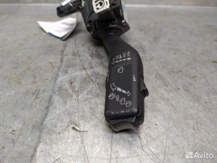 Переключатель стеклоочистителей Skoda Octavia (A5