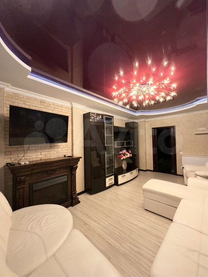 2-к. квартира, 60,7 м², 11/18 эт.