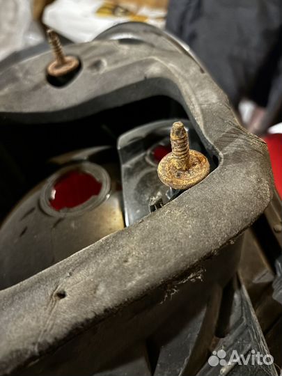 Фонарь Dodge Neon 99-05 Левый