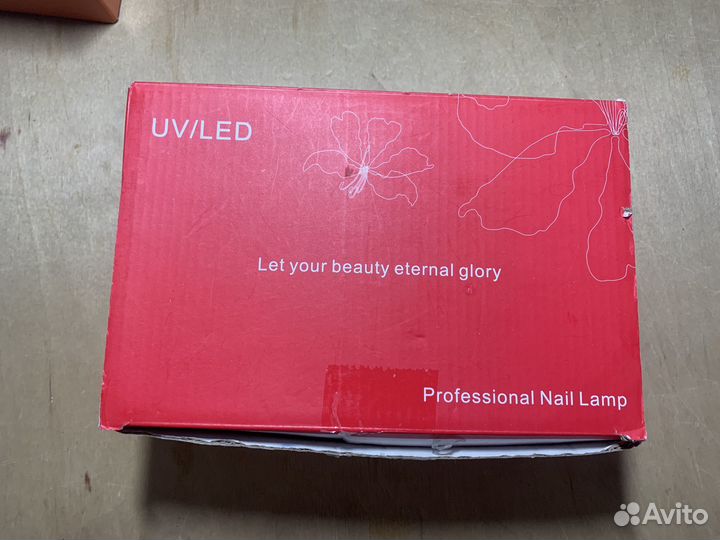 UV/LED Лампа для ногтей