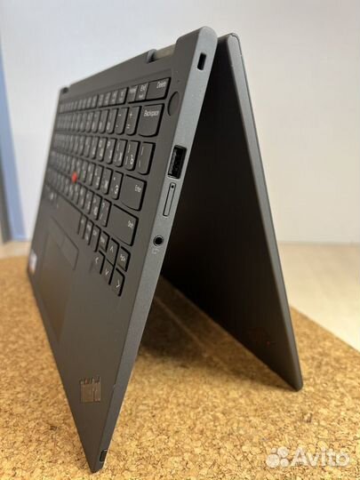 ThinkPad X13 Yoga Gen 2 LTE i5-1145G7/16/512