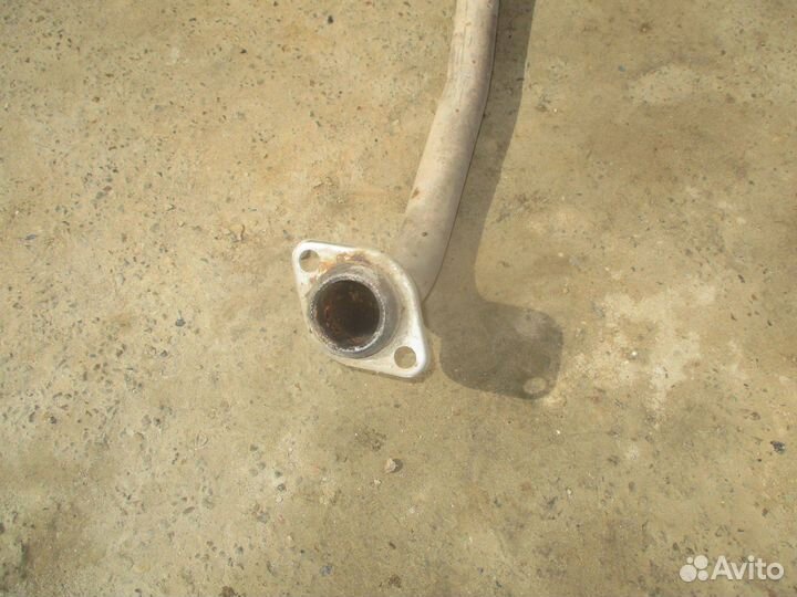 Средняя часть глушителя Toyota Corolla (E120)