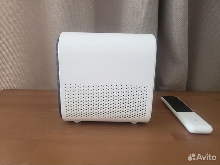 Проектор Xiaomi Mi Smart Compact Projector