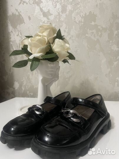 Туфли для девочки 34 размер