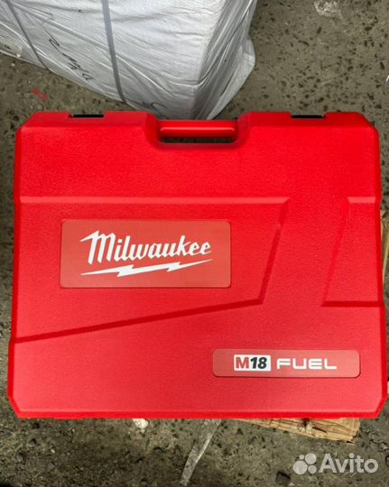 Набор инструментов Milwaukee 4in1 (Арт.51500)