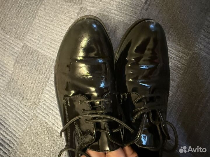 Ботинки лаковые