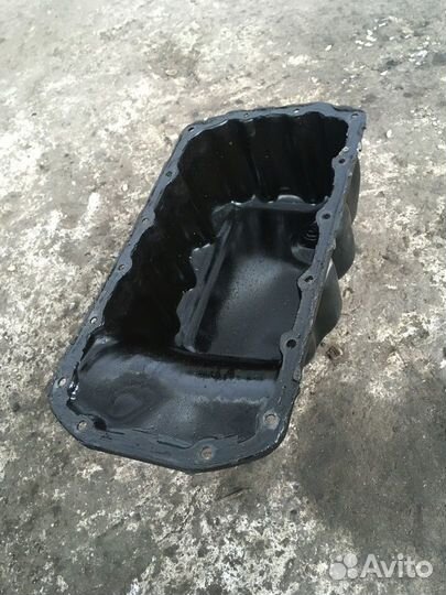 Поддон картера двигателя Peugeot 308