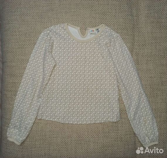 Блузки, свитер, шорты, брюки для школы