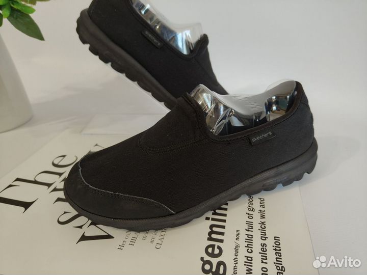 Слипоны женские чёрные Skechers р 36.5