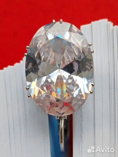 Серьги с кристаллами swarovski новые