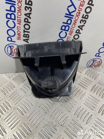 Стоп сигнал Renault Logan 1