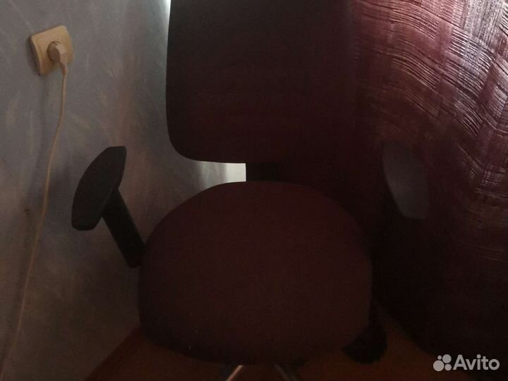 Компьютерное кресло