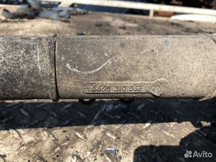 Редуктор переднего моста для VW Amarok 2010)