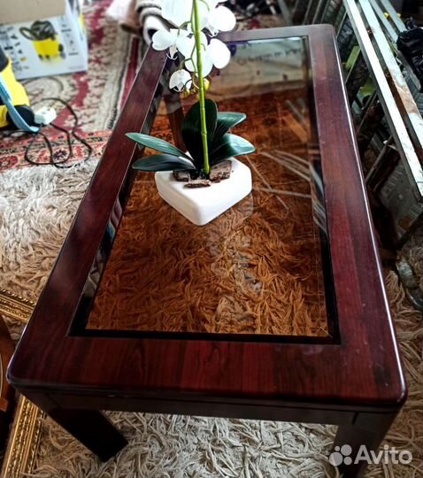 Журнальный стол