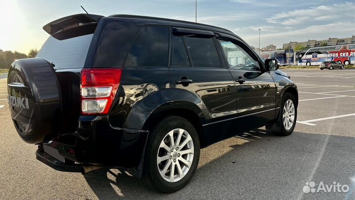 Suzuki Grand Vitara 2.4 AT, 2010, 189 900 км