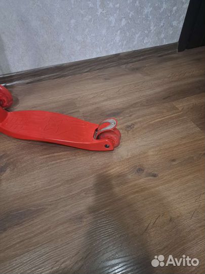 Самокат детский новый