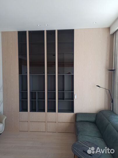 Шкаф в современном стиле