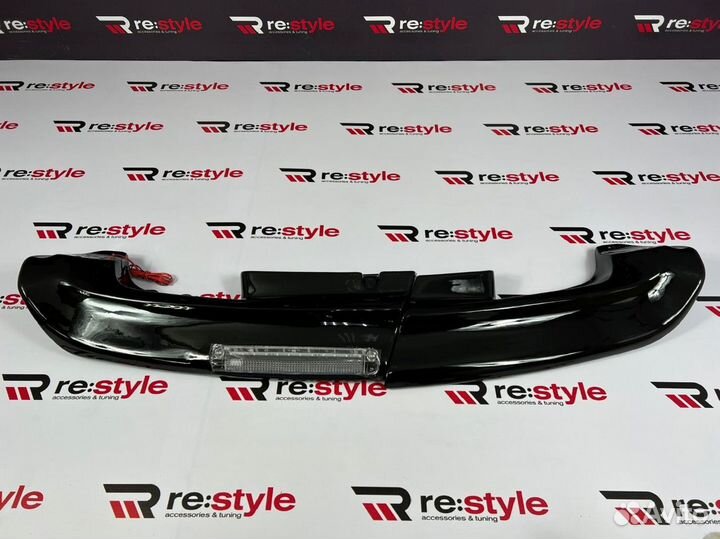 Спойлер Toyota Land Cruiser 105 R1558