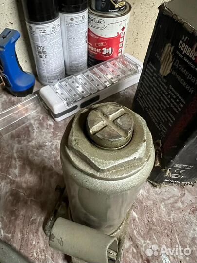 Домкрат гидравлический 5 тонн