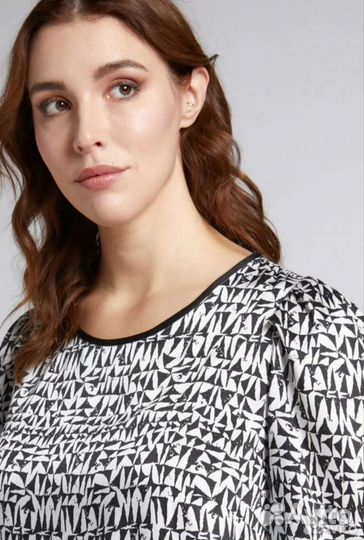 Блузка от Luisa Viola 52 атлас Италия оригинал