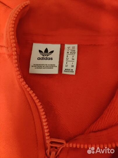 Спортивный костюм Adidas 42