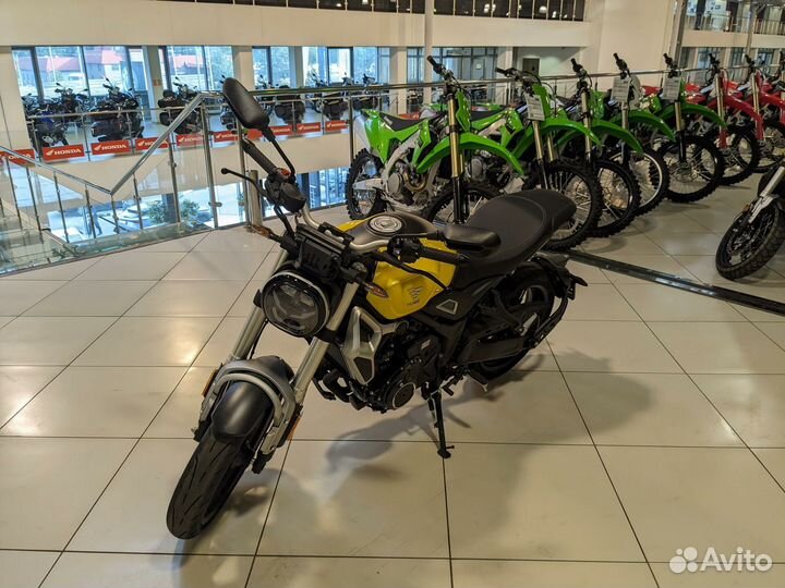 Voge 350AC