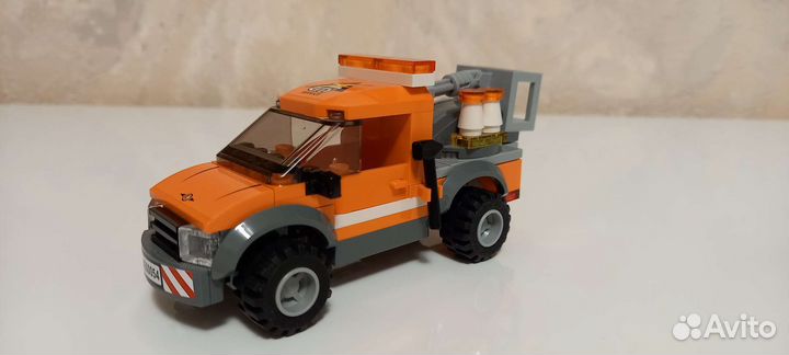 Lego City 60054 грузовик ремонта освещения
