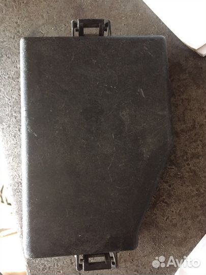 Крышка предохранителей на хундай солярис