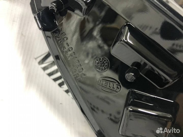 Левое стекло фары Mercedes Benz CLA x118 2019-н.в