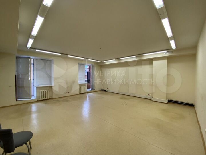 Сдам офисное помещение, 439.7 м²