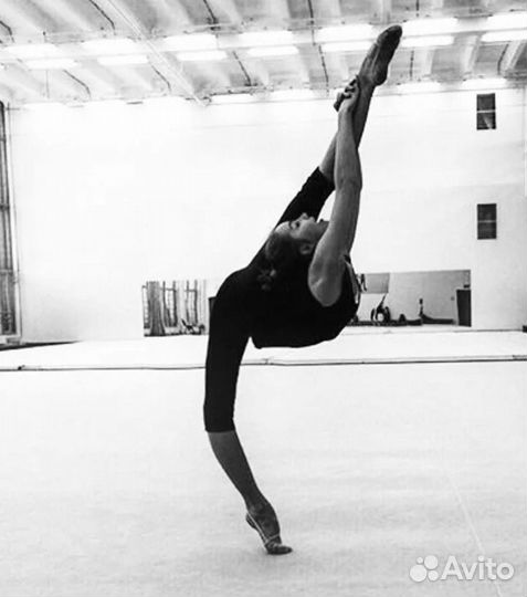 Групповая тренировка по художественной гимнастике