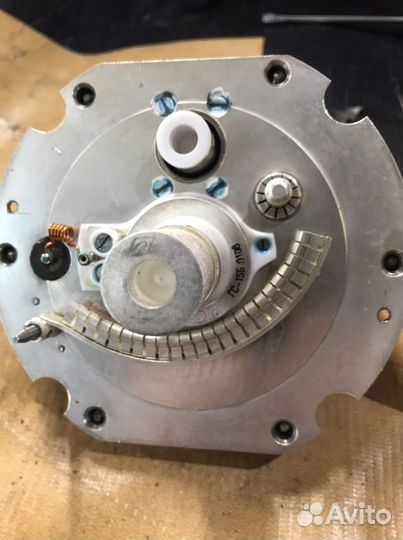 Радиолампа гс-15Б с резонатором. Возможен обмен