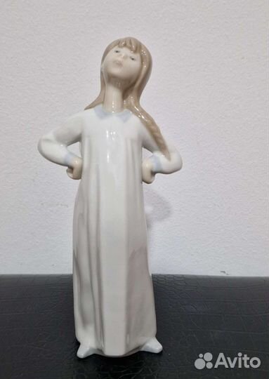 Lladr Фарфоровая статуэтка