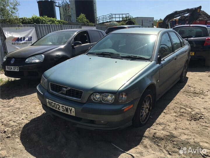 Разбор на запчасти Volvo S40 / V40