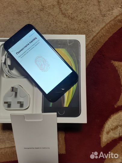iPhone SE (2020), 64 ГБ