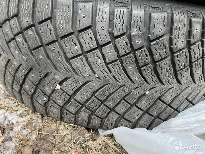 Michelin X-Ice North 4 SUV 255/55 R19 107T