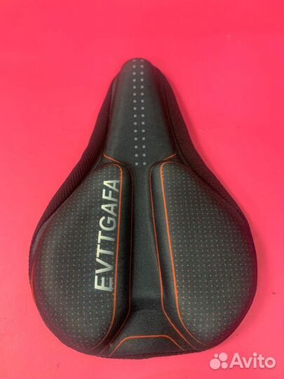 Гелевый чехол на велосипедное седло