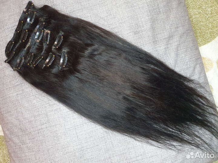 Натуральные волосы на заколках