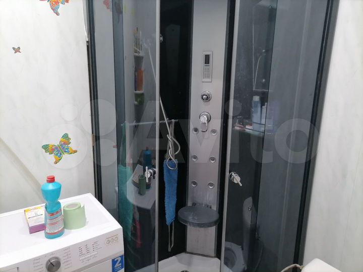 4-к. квартира, 103 м², 1/1 эт.