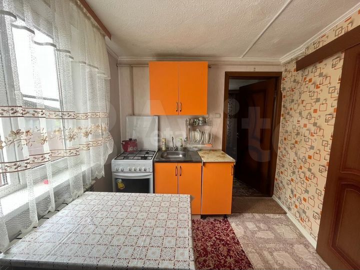 Дом 65 м² на участке 5 сот.