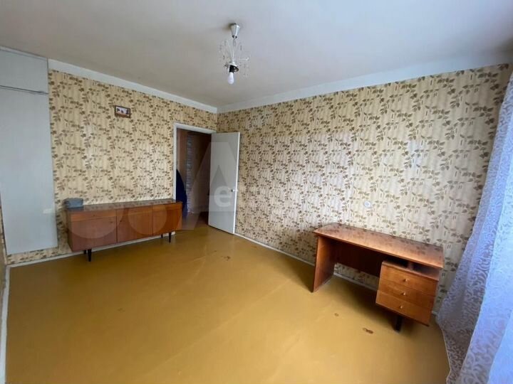 2-к. квартира, 46 м², 4/9 эт.