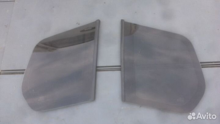 Стекло форточка Mitsubishi Space Star