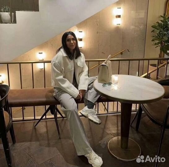 Бомбер весенний